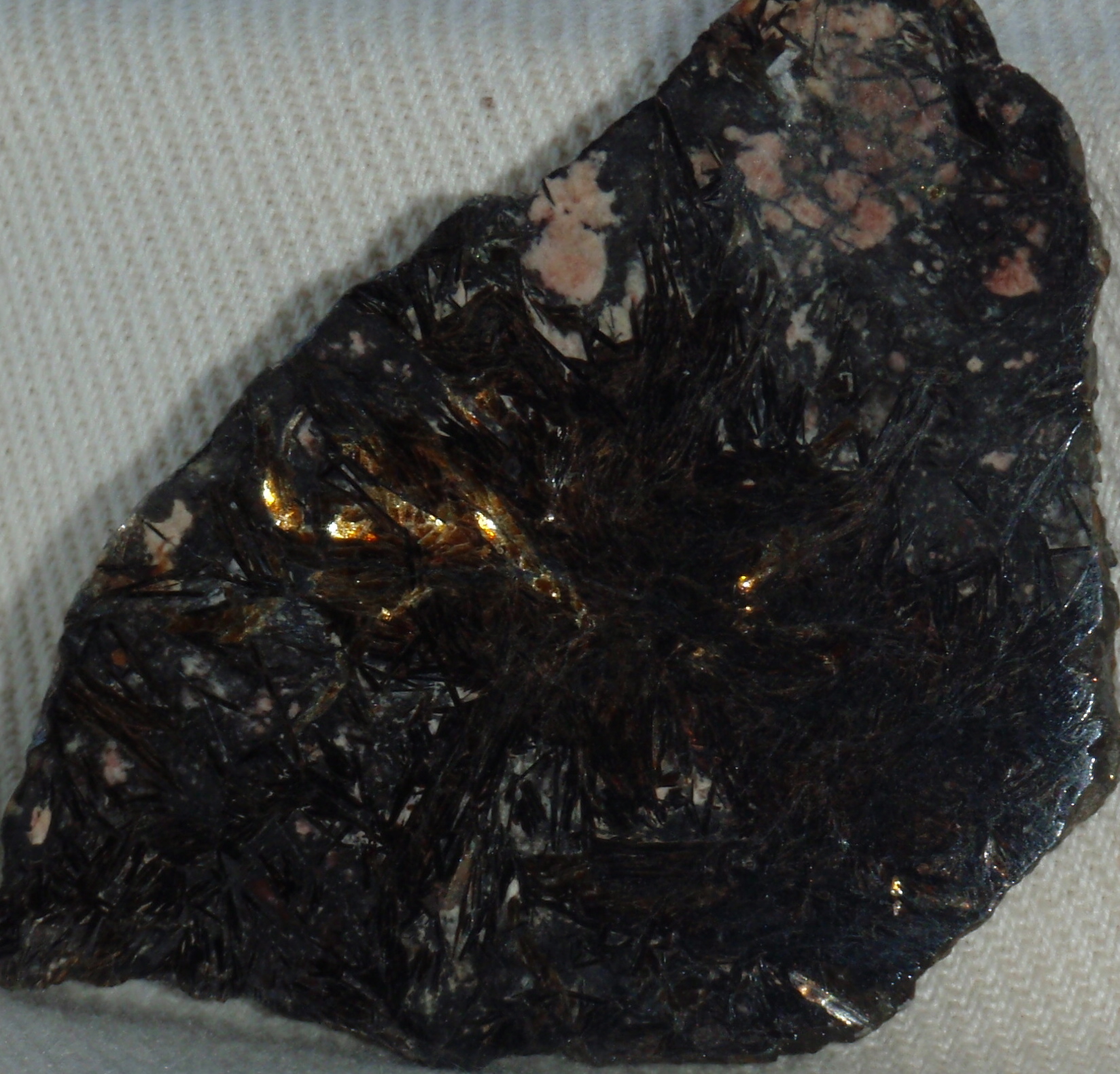 astrophyllite2